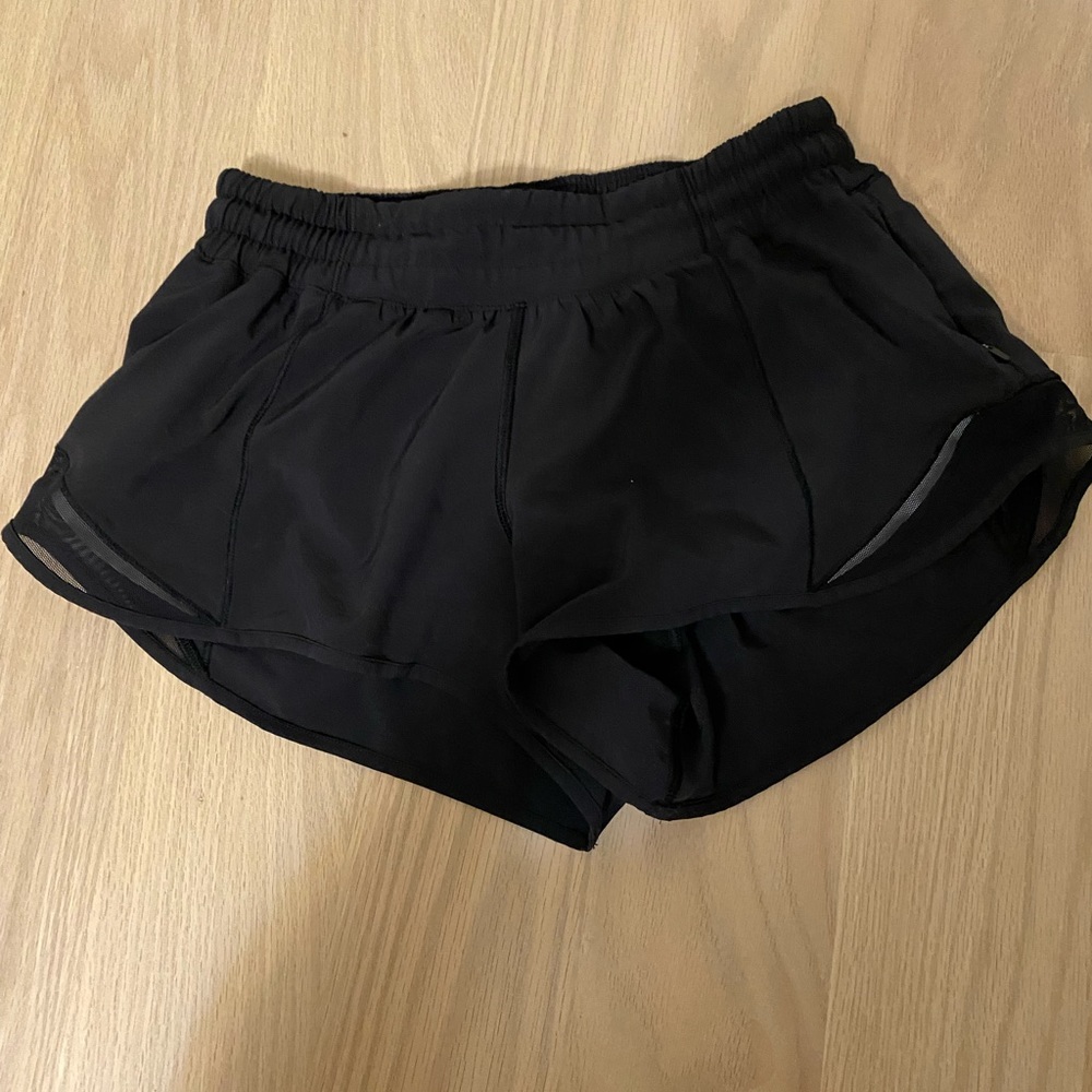 Lululemon hotty hot short